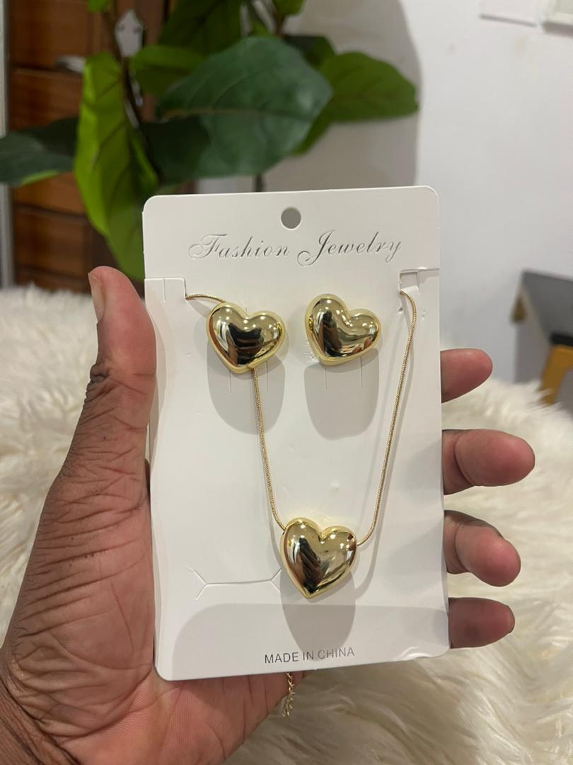 Gold chrome heart set