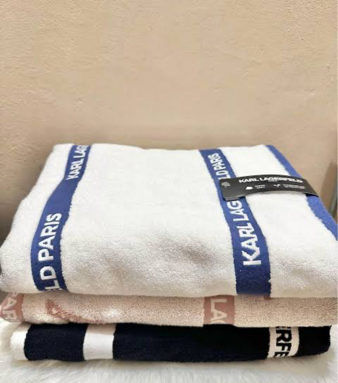 Karl Lagerfield towel (price is for 1