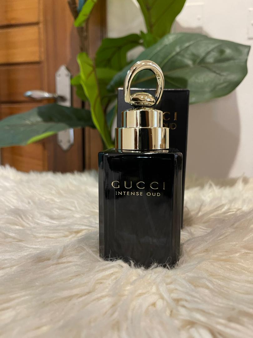 Gucci impression intense oud perfume