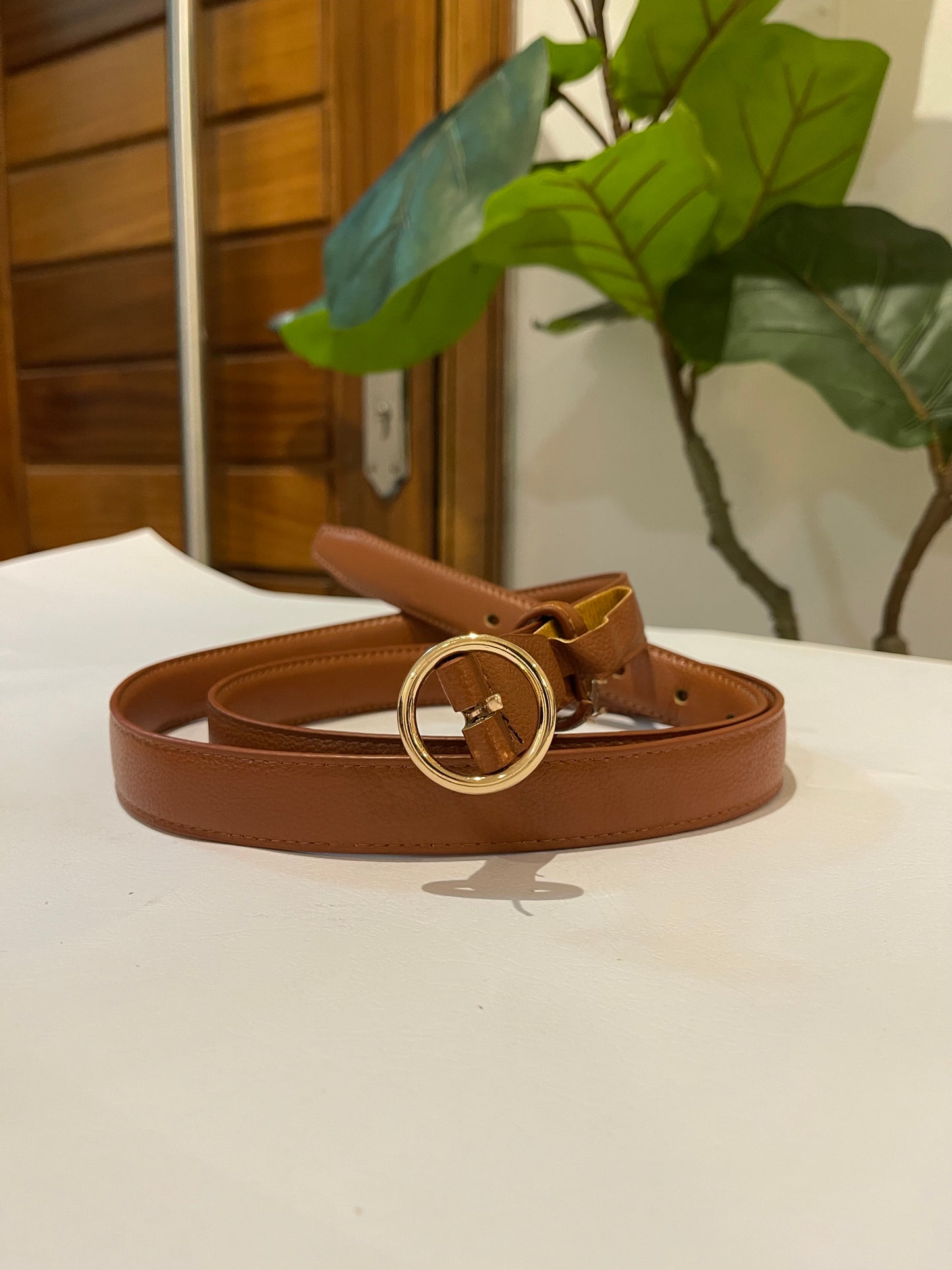 Brown minimalist leather belt