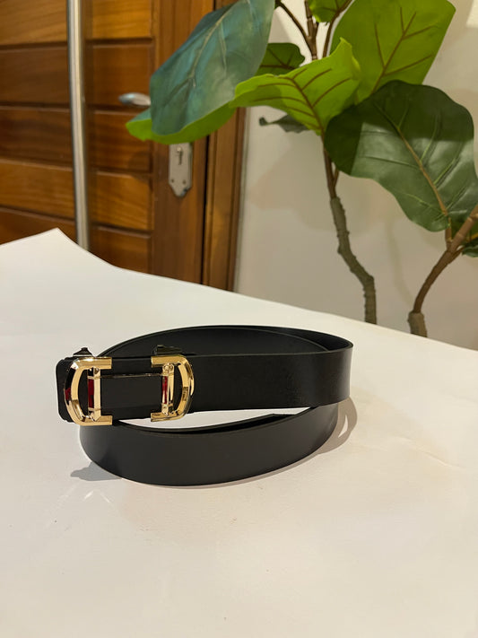 Black and gold leather belt (8-16)